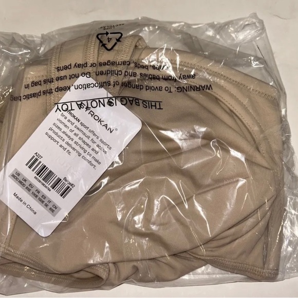 SYROKAN Women's Sports Bra Max Control HighImpact Underwire SZ 38DD (1112a) - Picture 1 of 4